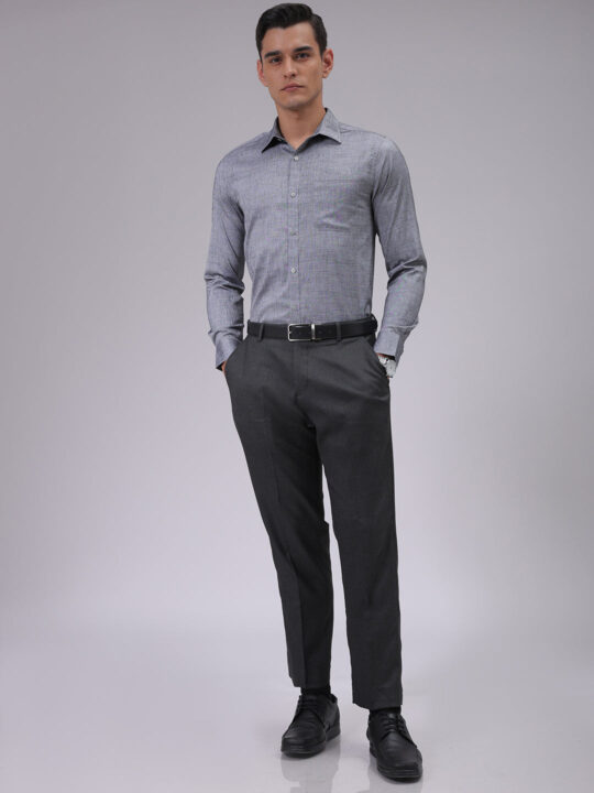 Luxe by TIGC Men's Black Slim Fit Solid Formal Shirt - view 2