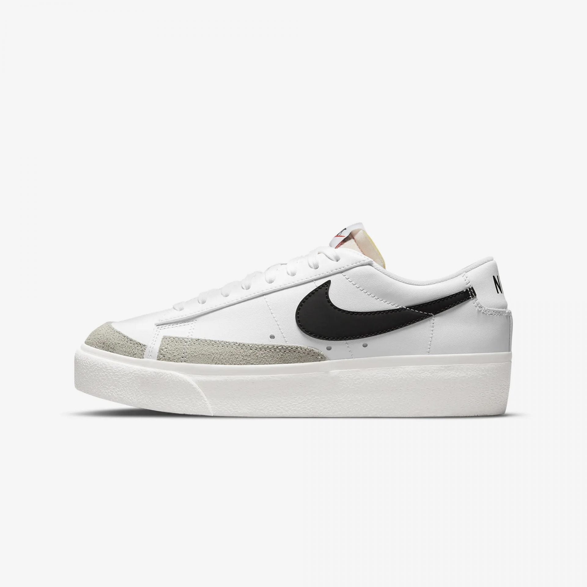 Nike | BLAZER LOW PLATFORM - view 3