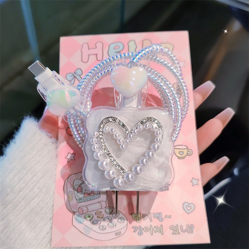 Peeperly Rhinestone Heart Adapter And Cable Protector Kit - view 5