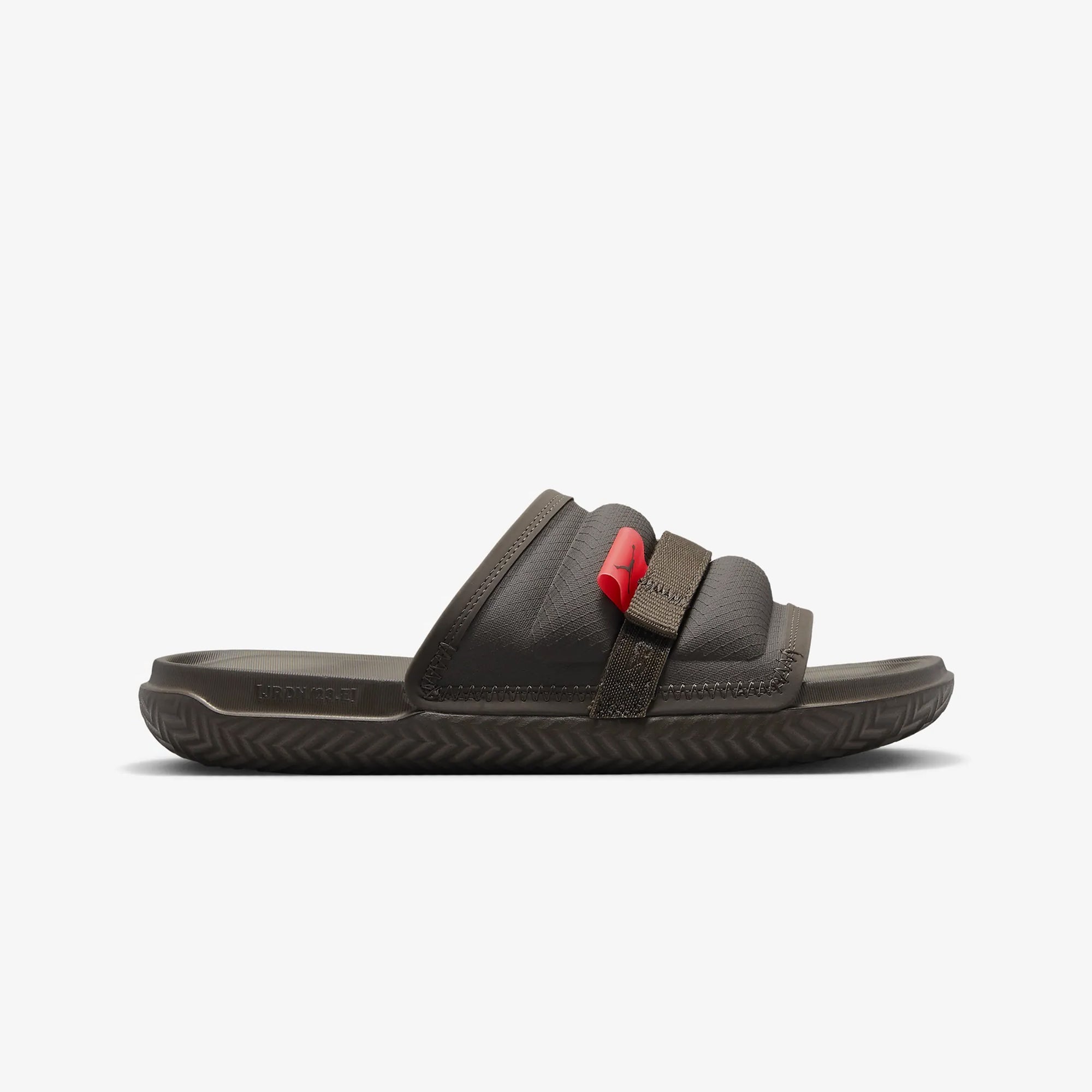 Jordan | SUPER PLAY { DARK CHOCOLATE/INFRARED 23 - view 5