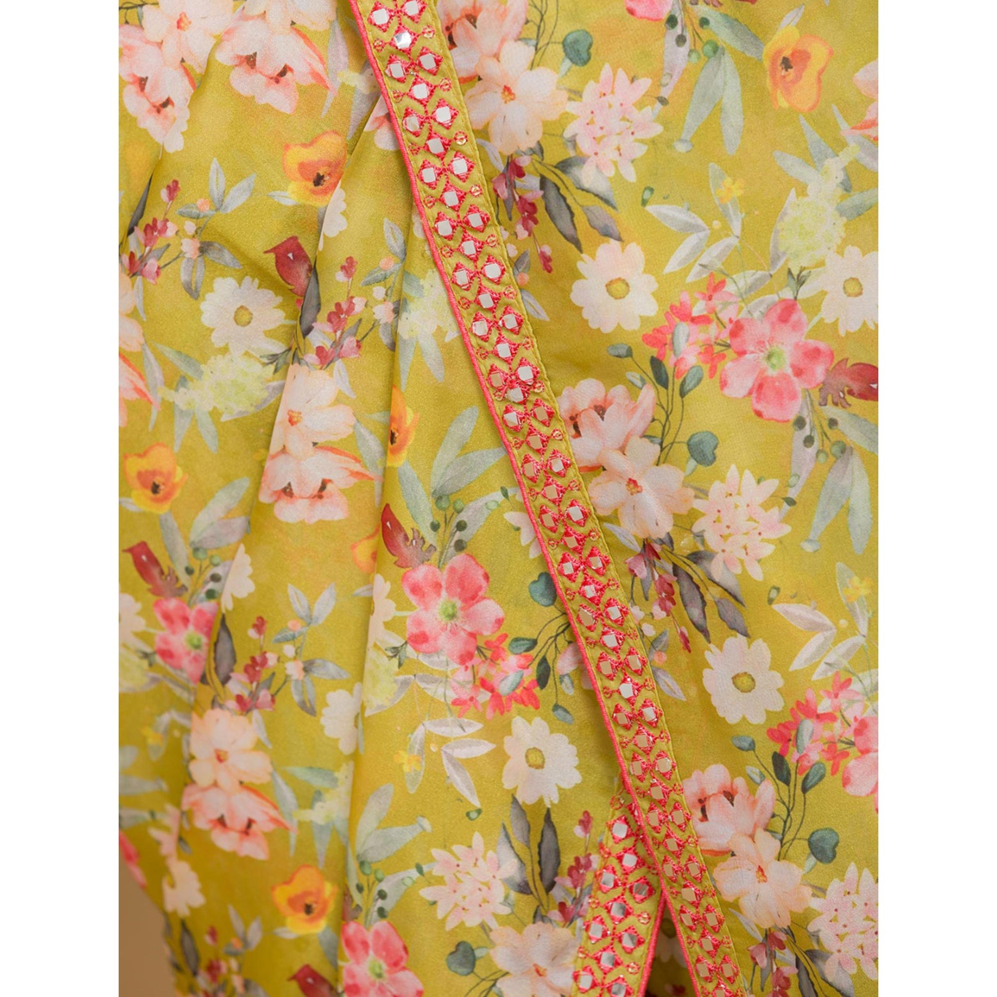BlackTree green-floral-printed-chinon-saree-with-fancy-mirror-border - view 8