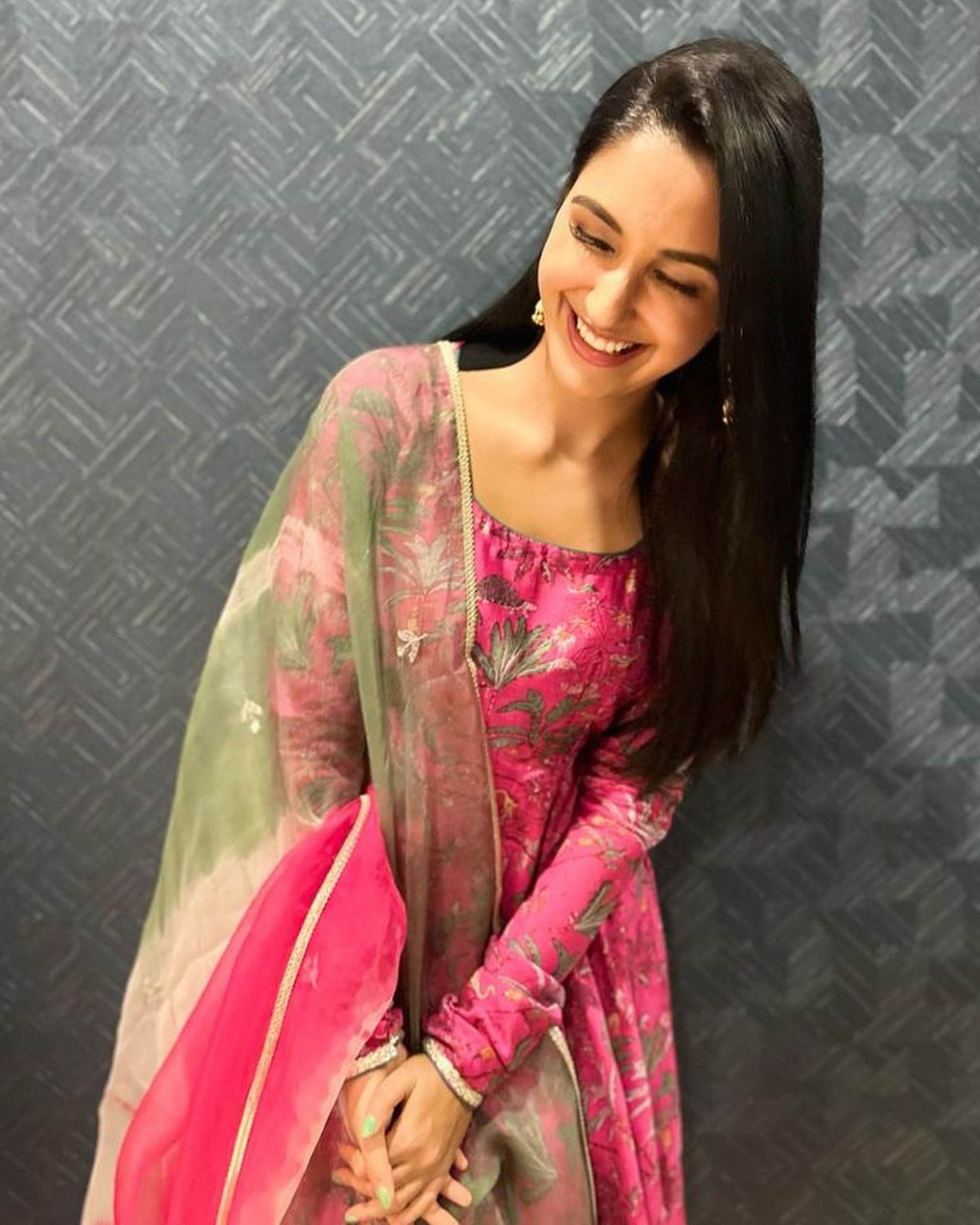Aachho Taavi Chanderi Suit Set - view 5