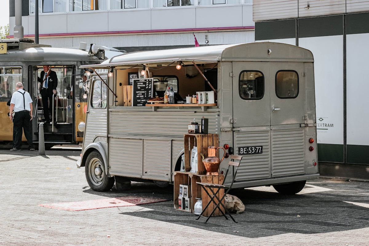 BlackTree: India’s No.1 Mobile Kitchen for Going Vegan with a 100% Cashback on Gourmet Food Truck Deals