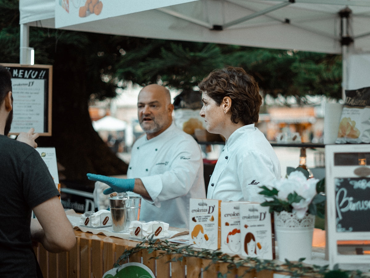 Master Your Food Truck Empire with BlackTree: Embrace the Vegan Street Food Wave and 100% Cashback Offers