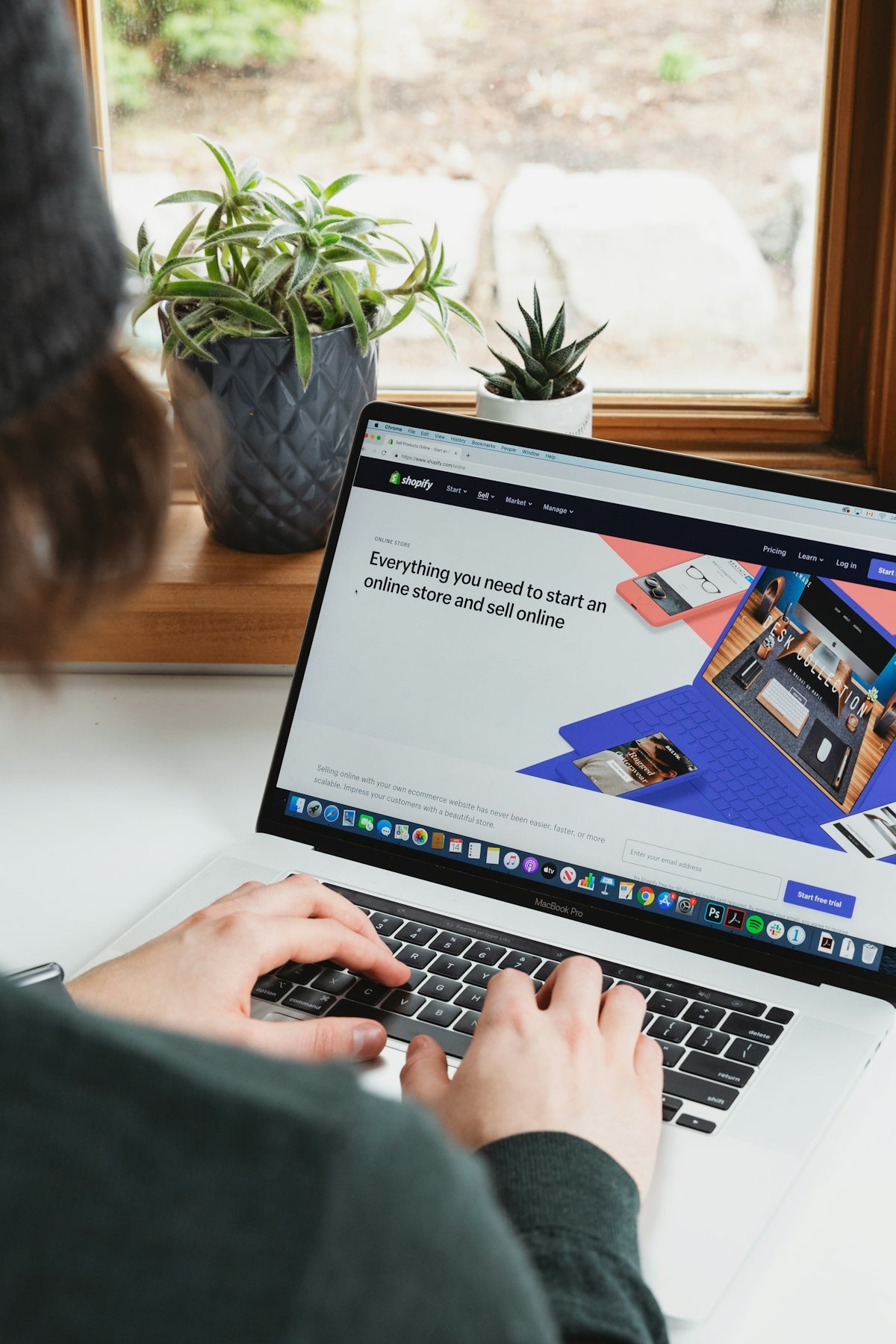 Simplifying Online Shopping with AJIO