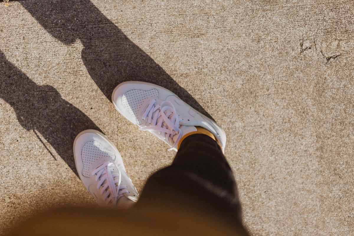 The Timeless Appeal of White Sneakers and How They Reshape Contemporary Fashion