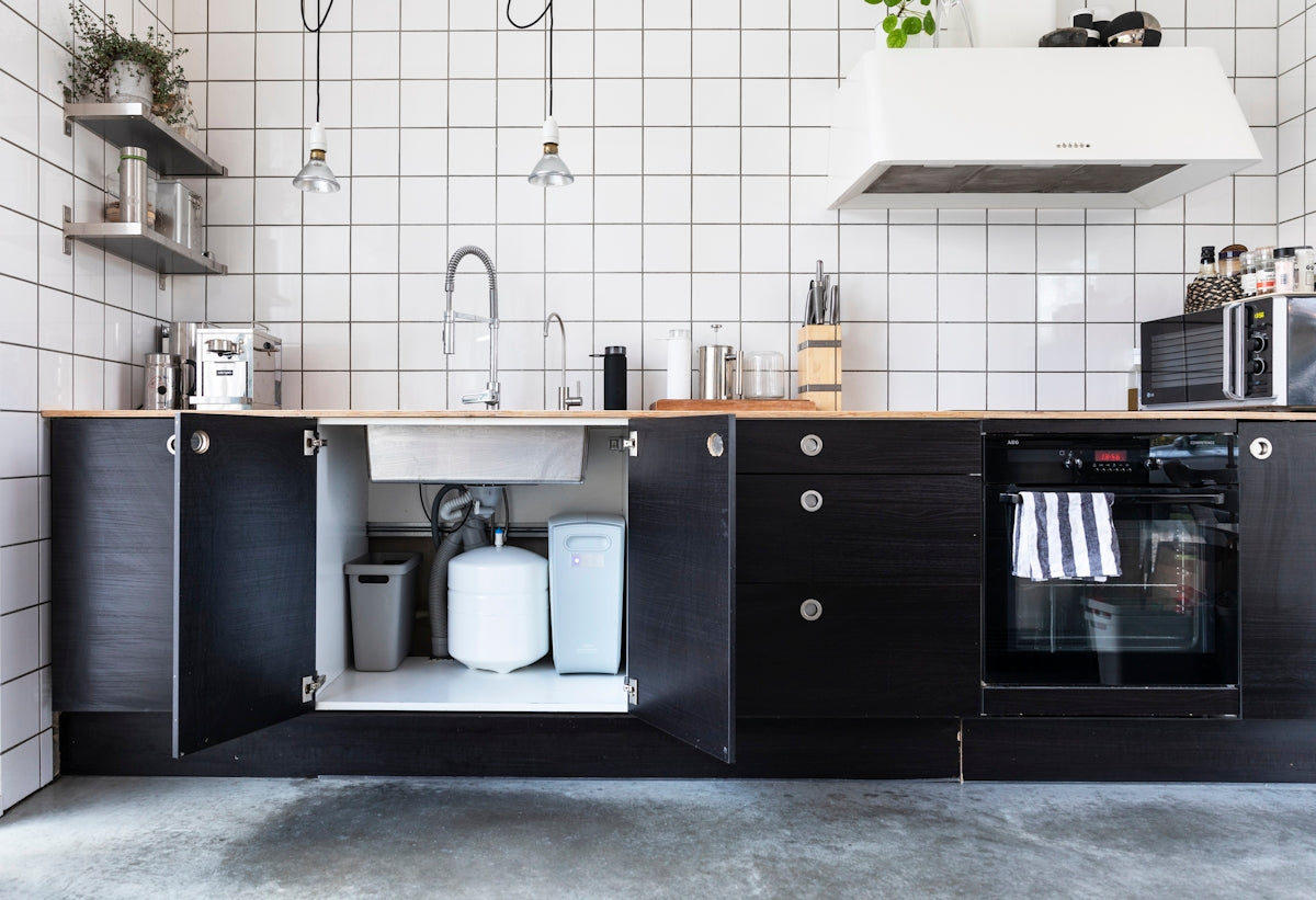 Discover the Smart Kitchen Revolution: How Guldasta Zardozi Potli Wedding Favours Can Inspire Modular Kitchen Accessories and AI-Integrated Appliances