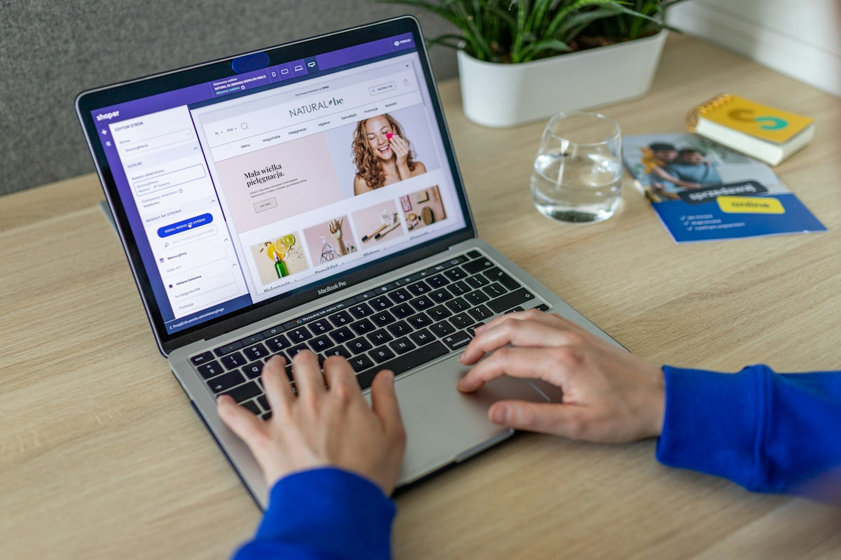 Exploring the Convenience and Flexibility of Amazon India Online Shopping