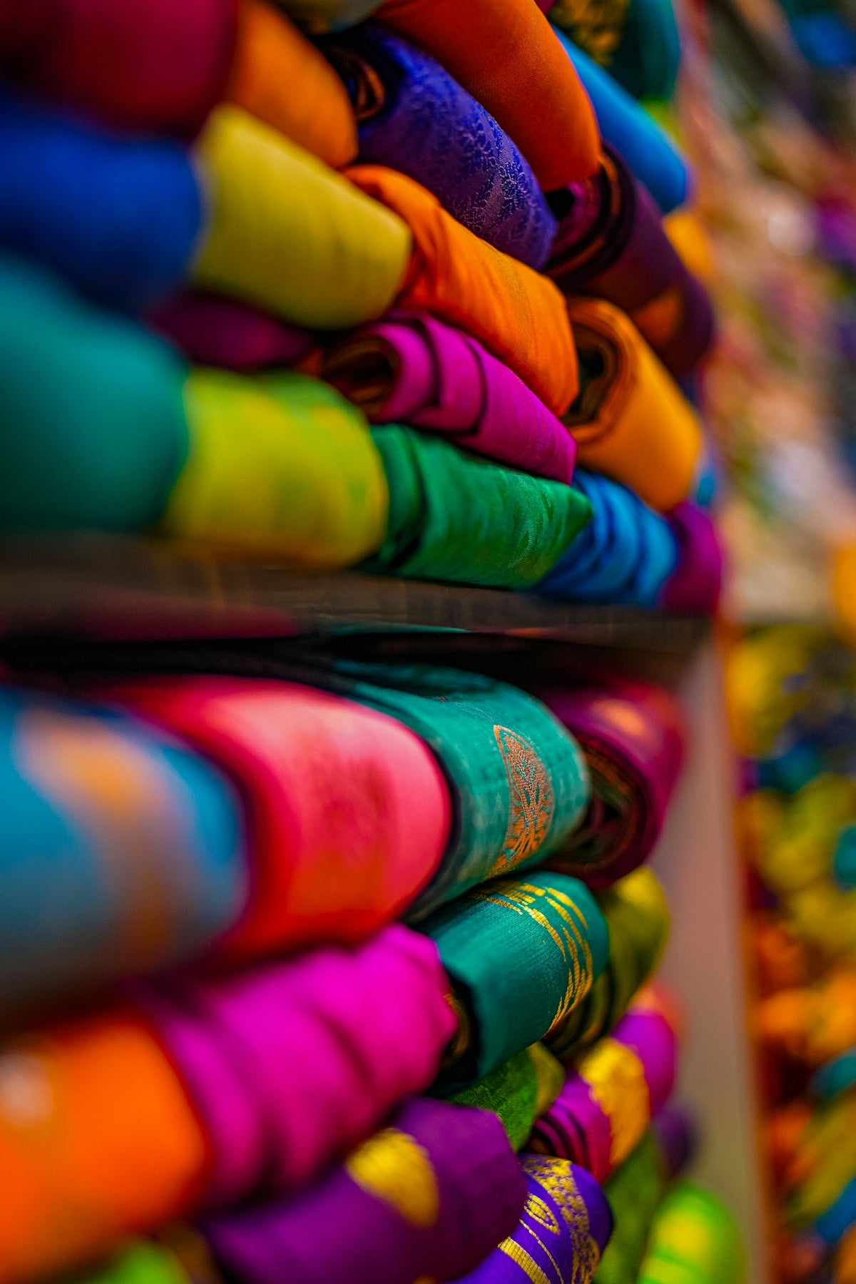Swatantrata Saree: A Stylish Online Shopping Guide